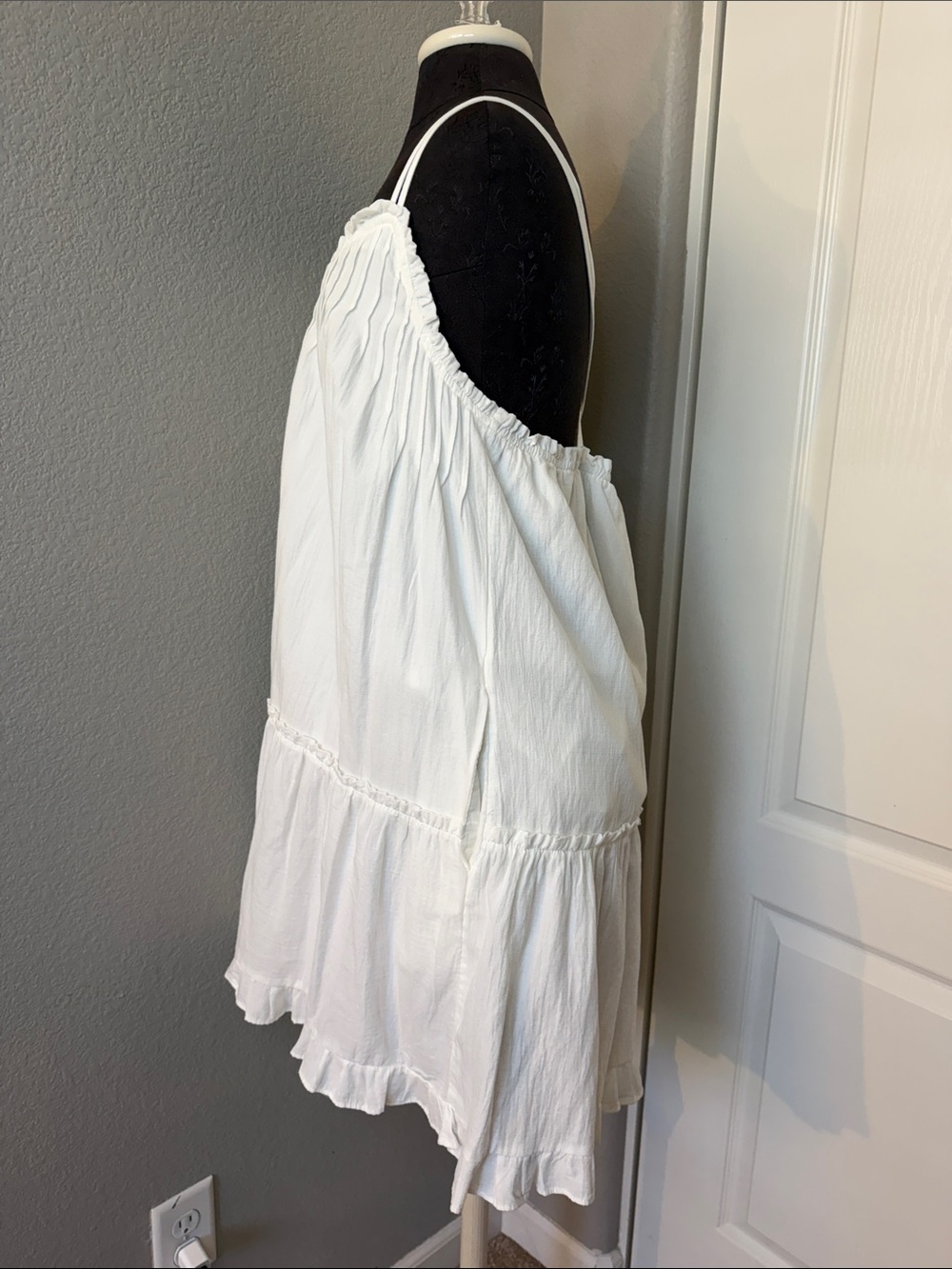 Universal Thread Cotton White Spaghetti Strap Ruffle Shift Dress Size Large - Picture 3 of 10